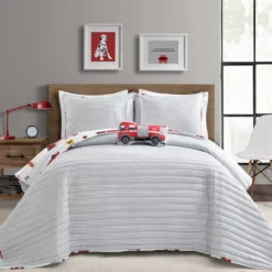 White & Red Fire Truck Twin 3-Piece Quilt Set -Home Sale Store 810553047 2