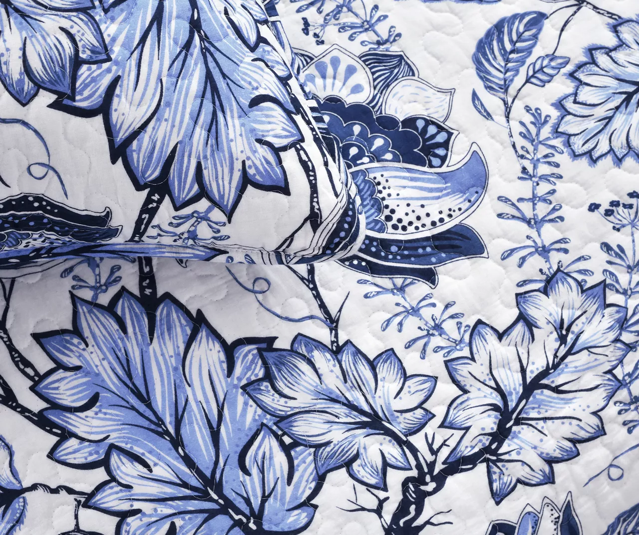 Cynthia Jacobean Floral 3-Piece Quilt Set 14 Cynthia Jacobean Floral 3-Piece Quilt Set - Image 14