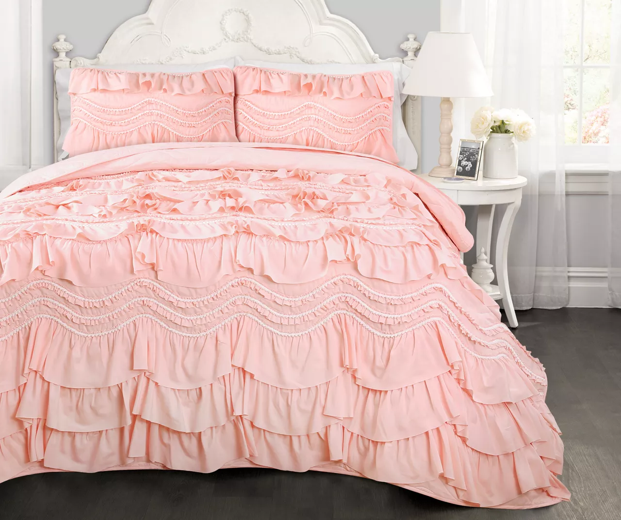 Kemmy Peachy Pink Ruffle Full/Queen 3-Piece Quilt Set 1 Kemmy Peachy Pink Ruffle Full/Queen 3-Piece Quilt Set