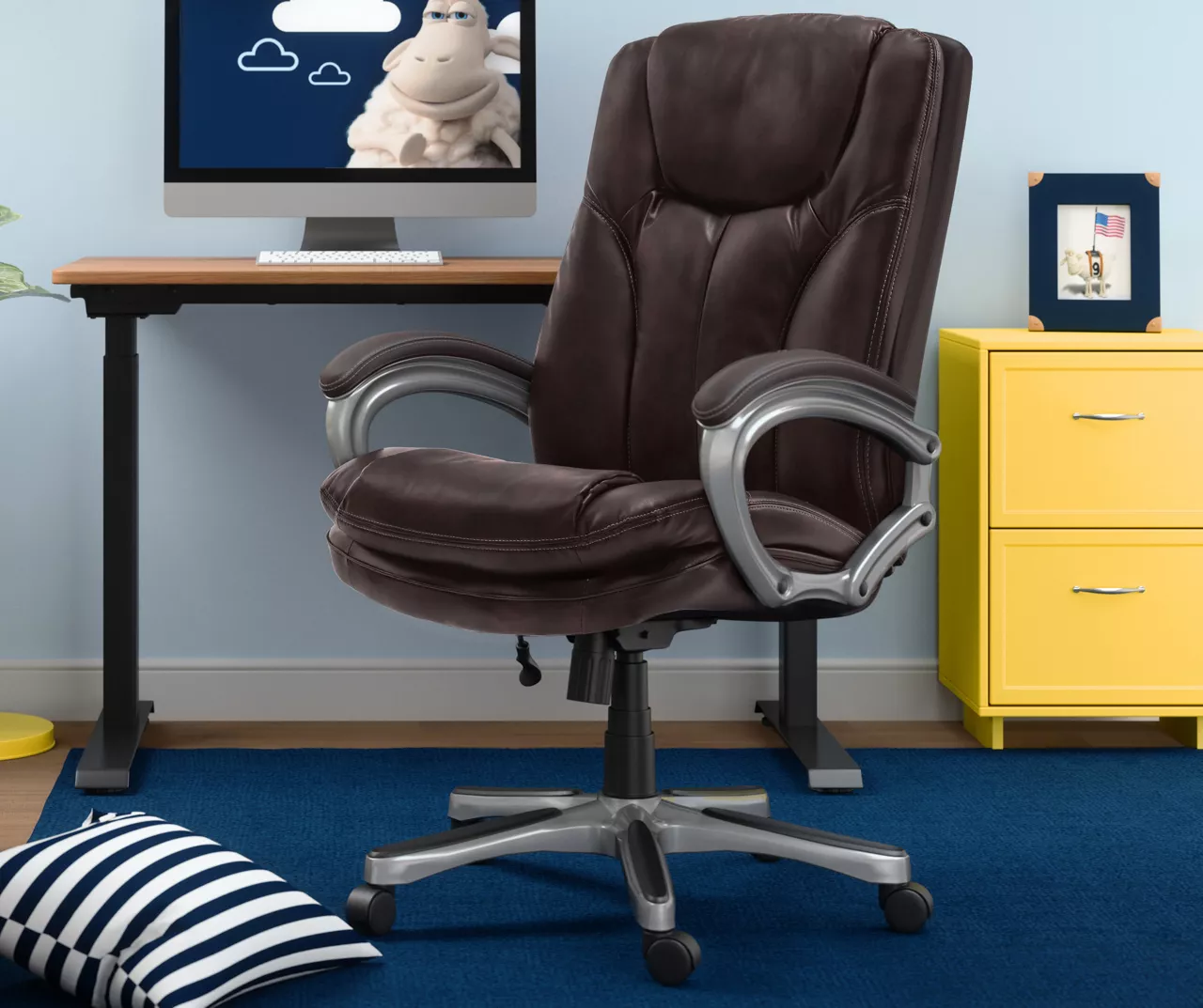 Benton Brown Big & Tall Faux Leather Executive Office Chair 7 Benton Brown Big & Tall Faux Leather Executive Office Chair - Image 7